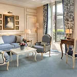 Du Jeu De Paume Chantilly