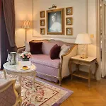 Du Jeu De Paume Hotel