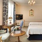 Du Jeu De Paume Hotel
