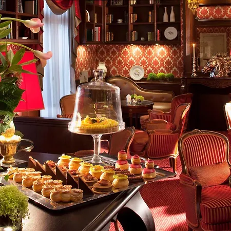 Du Jeu De Paume Chantilly