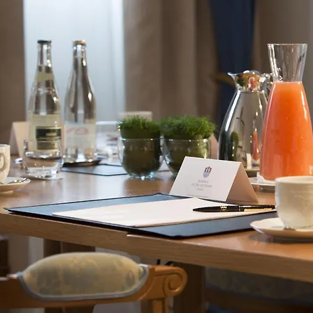 Hotel Du Jeu De Paume