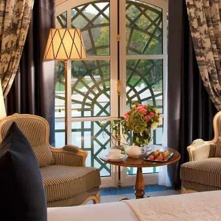 Hotel Du Jeu De Paume Chantilly