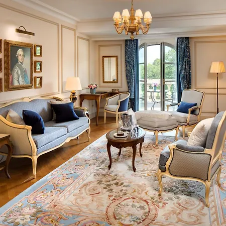 Du Jeu De Paume Chantilly