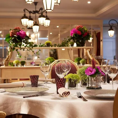 Hotel Du Jeu De Paume 5*