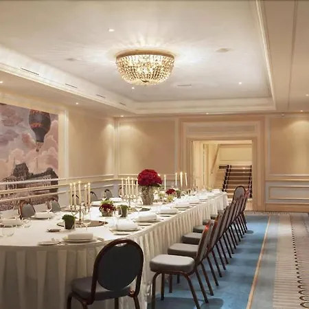 Hotel Du Jeu De Paume Chantilly