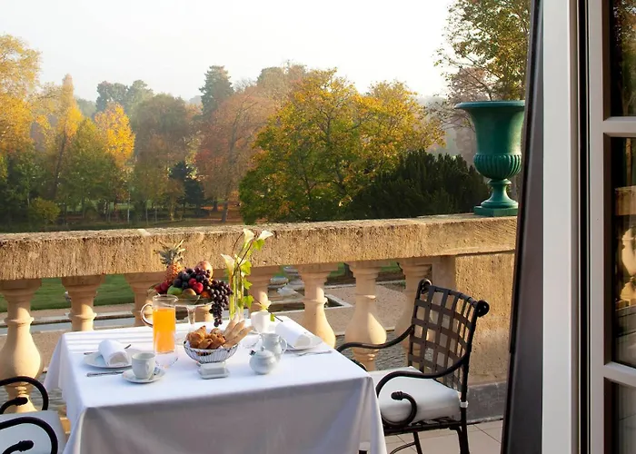 Hotel Du Jeu De Paume Chantilly