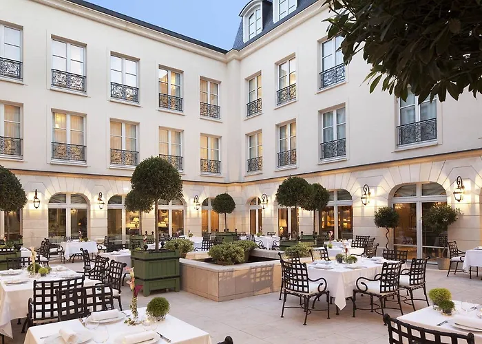 Du Jeu De Paume 5* Chantilly