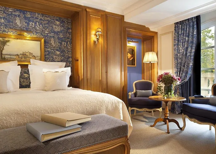 Du Jeu De Paume Szálloda